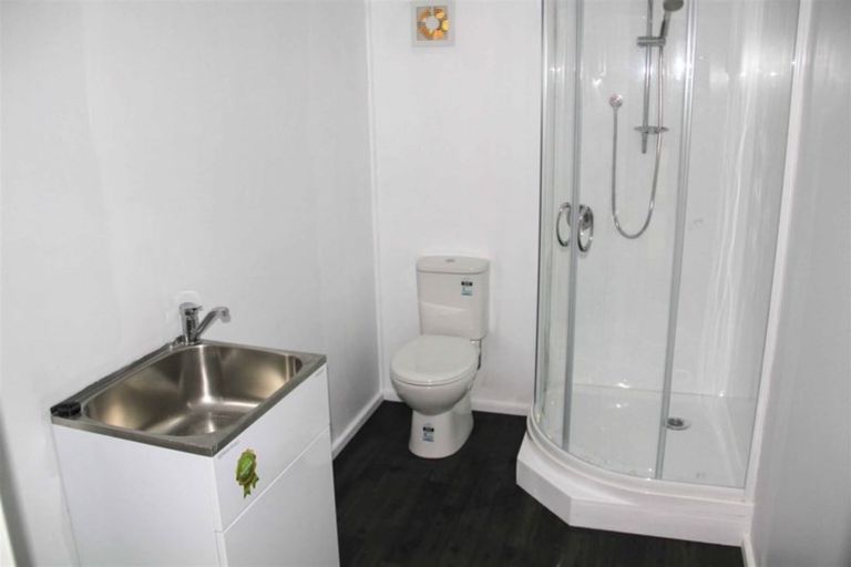 Photo of property in 7 Papatotara Road, Tuatapere, 9620