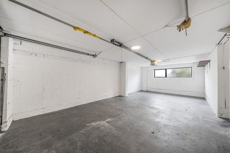 Photo of property in 2b Barclay Place, Burwood, Christchurch, 8061