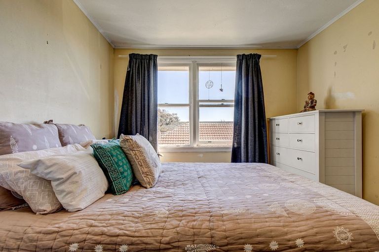 Photo of property in 12 Gear Terrace, Ranui, Porirua, 5024