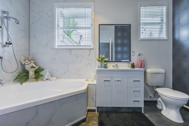 Photo of property in 131 Waiou Road, Waipukurau, 4281