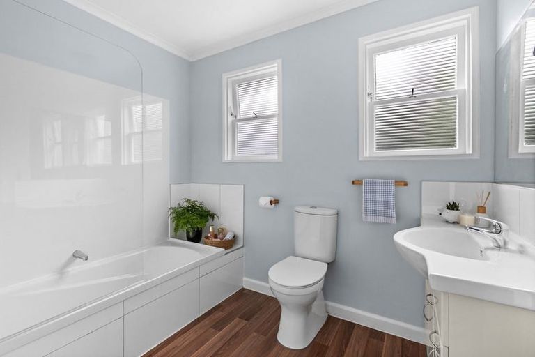 Photo of property in 82 Mcgrath Street, Napier South, Napier, 4110