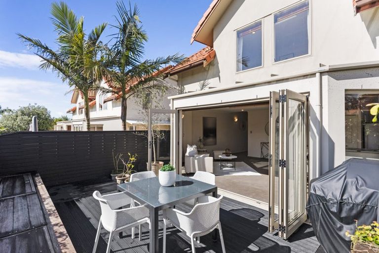 Photo of property in 12 Millennial Way, Orewa, 0931