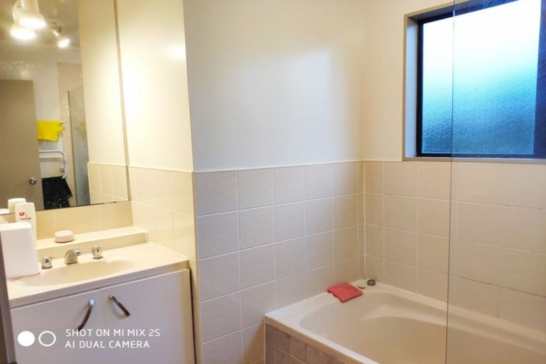 Photo of property in 138a Moire Road, West Harbour, Auckland, 0618