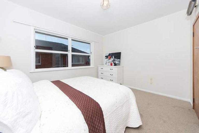 Photo of property in 2/36a Pah Road, Epsom, Auckland, 1023