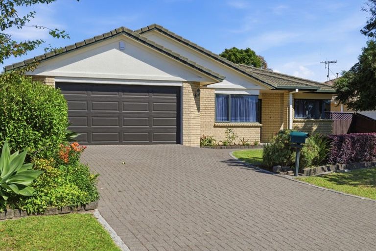 Photo of property in 10 Denny Hulme Drive, Mount Maunganui, 3116
