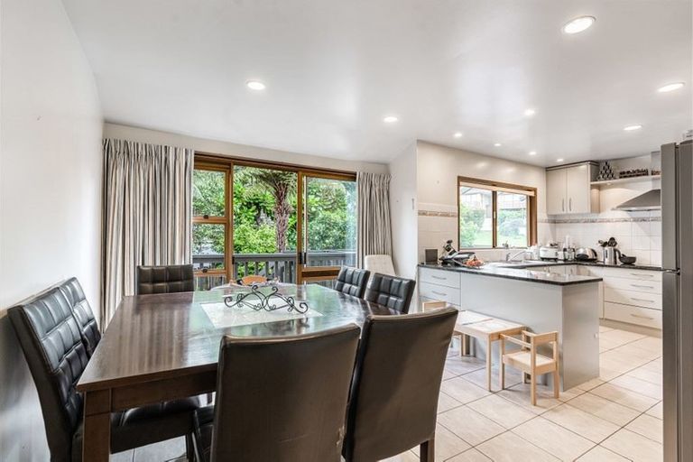 Photo of property in 110 Porritt Avenue, Chatswood, Auckland, 0626