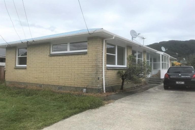 Photo of property in 35a Konini Street, Wainuiomata, Lower Hutt, 5014