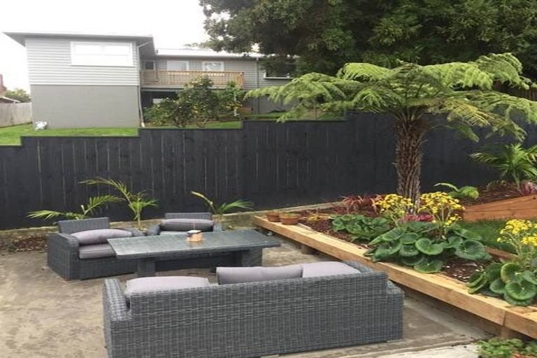 Photo of property in 58 Saffron Street, Birkdale, Auckland, 0626