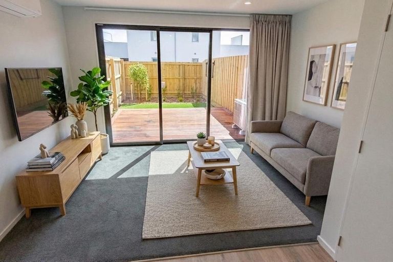 Photo of property in 2/149 Purchas Street, Edgeware, Christchurch, 8013