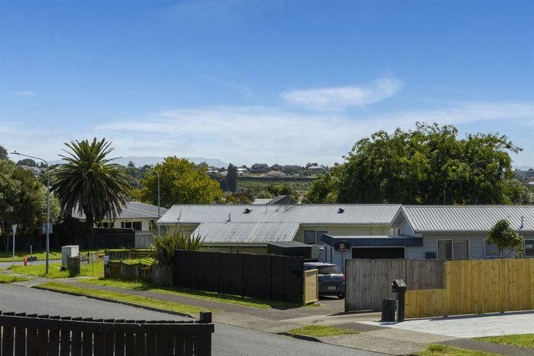 Photo of property in 52a Jonathon Street, Brookfield, Tauranga, 3110