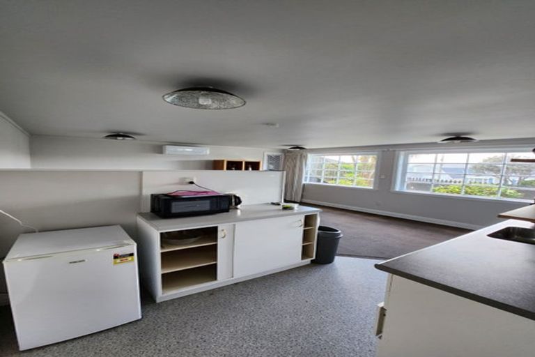 Photo of property in 1/62 Roseneath Terrace, Roseneath, Wellington, 6011