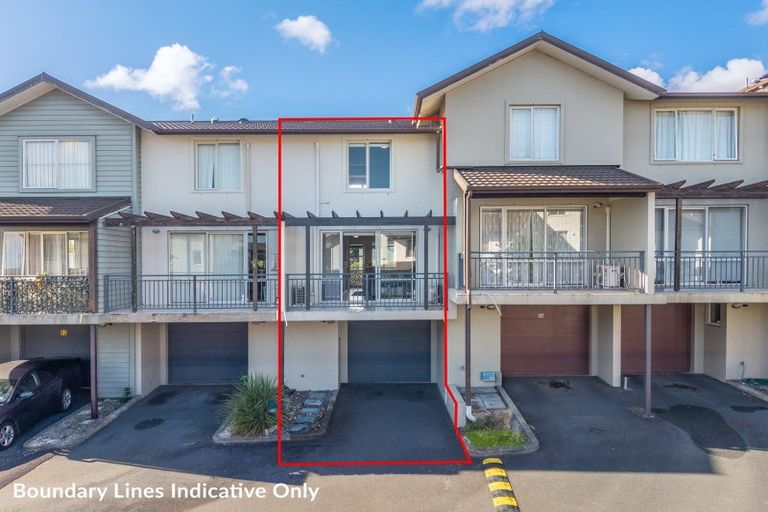 Photo of property in 58 Haven Drive, East Tamaki, Auckland, 2013