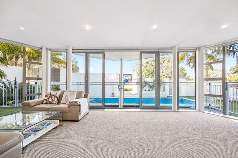 Photo of property in 127 Beach Road, Castor Bay, Auckland, 0620