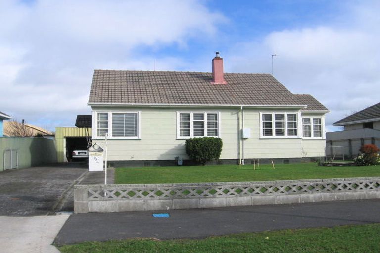 Photo of property in 8 Upham Terrace, Roslyn, Palmerston North, 4414