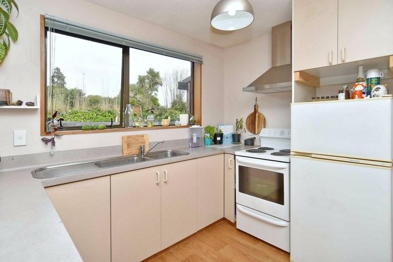 Photo of property in 2/218 Pine Avenue, South New Brighton, Christchurch, 8062