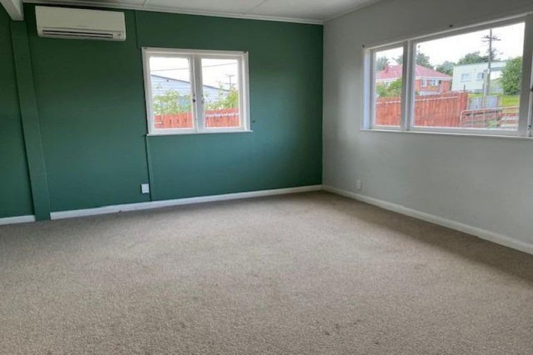 Photo of property in 205 Hokianga Road, Dargaville, 0310