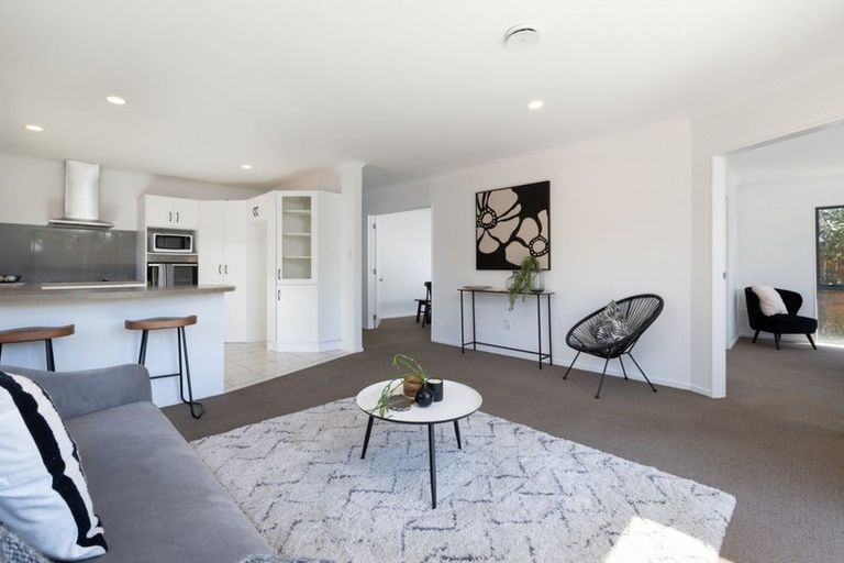 Photo of property in 5 Arabian Drive, Papamoa Beach, Papamoa, 3118