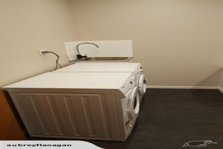 Photo of property in 195a Miromiro Road, Normandale, Lower Hutt, 5010