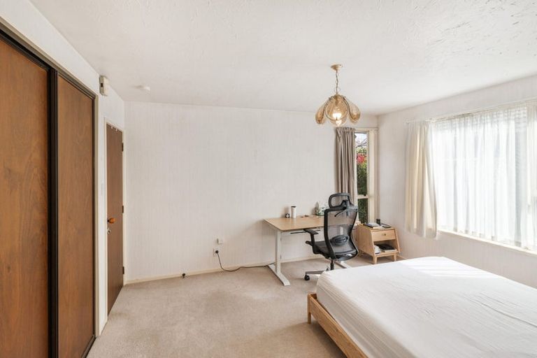 Photo of property in 1/5 Cottesmore Close, Burnside, Christchurch, 8053