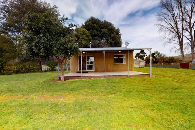 Photo of property in 271b Okirae Road, Fordell, Whanganui, 4577