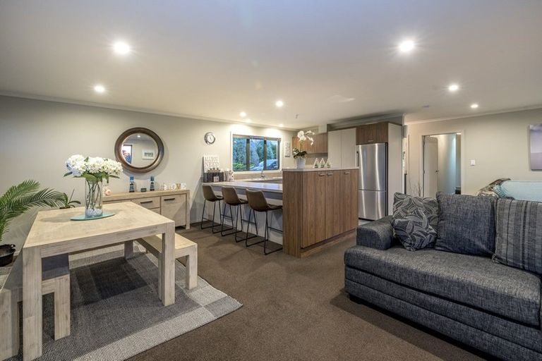 Photo of property in 36 Oakland Lane, Shannon, Palmerston North, 4474