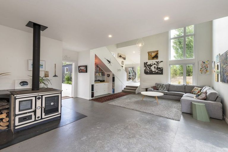 Photo of property in 2 Wineberry Lane, Wanaka, 9305