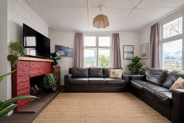 Photo of property in 94 Buller Road, Reefton, 7830