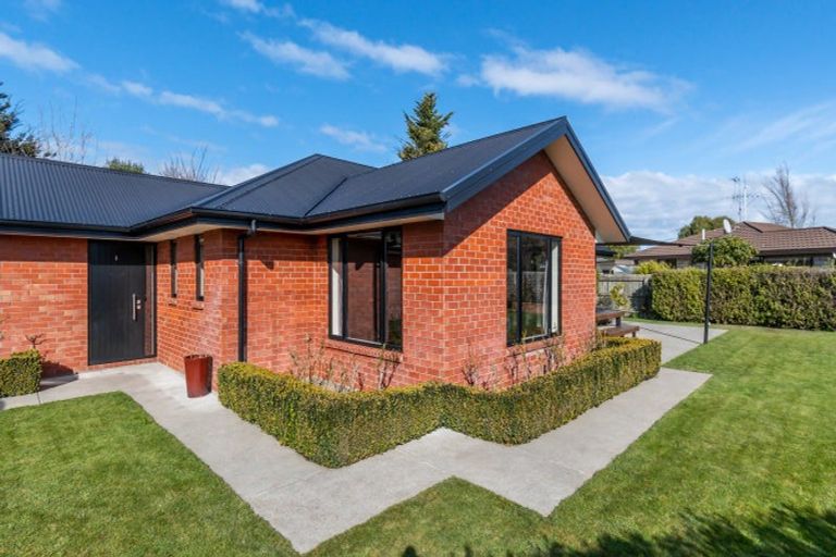 Photo of property in 1a Craigieburn Street, Darfield, 7510