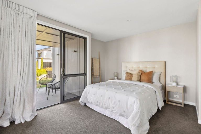 Photo of property in 6 Ada Close, Cambridge, 3434