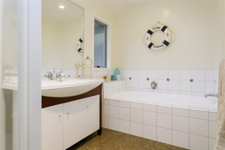 Photo of property in 6 Lochaber Drive, Nukuhau, Taupo, 3330