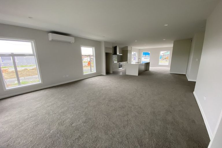 Photo of property in 11 Monowai Street, Poraiti, Napier, 4112