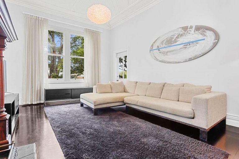 Photo of property in 3 Armadale Road, Remuera, Auckland, 1050