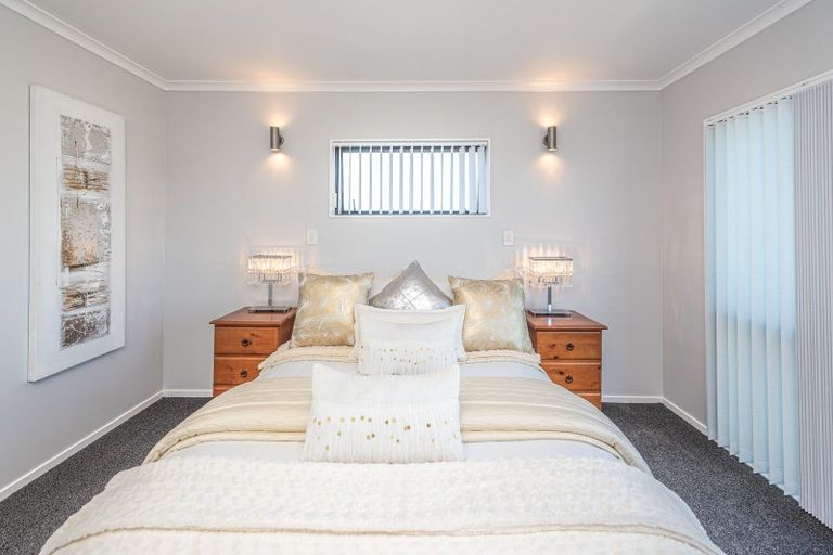 Photo of property in 13 Kamahi Street, Castlecliff, Whanganui, 4501