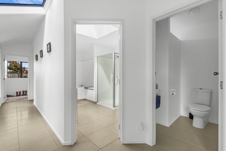 Photo of property in 11 Seascape Avenue, Whitianga, 3510