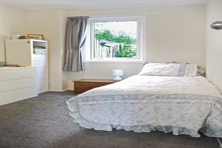 Photo of property in 3/12 Thornley Street, Titahi Bay, Porirua, 5022