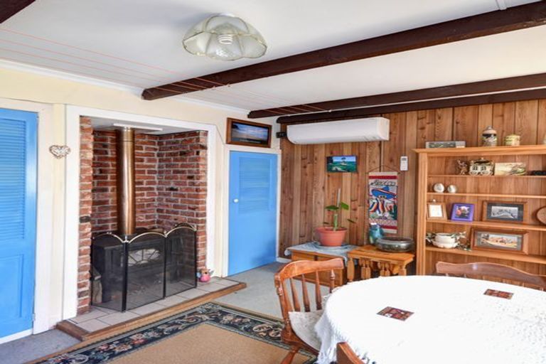 Photo of property in 11 Fawcett Street, South Dunedin, Dunedin, 9012