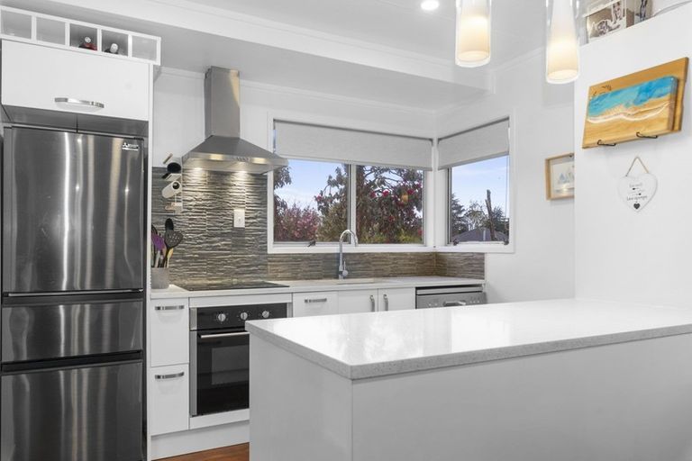 Photo of property in 18 Mcintyre Avenue, Fenton Park, Rotorua, 3010