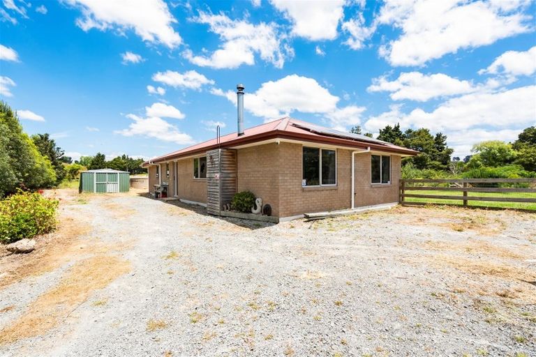 Photo of property in 6 Tavinor Road, Otaika, Whangarei, 0170