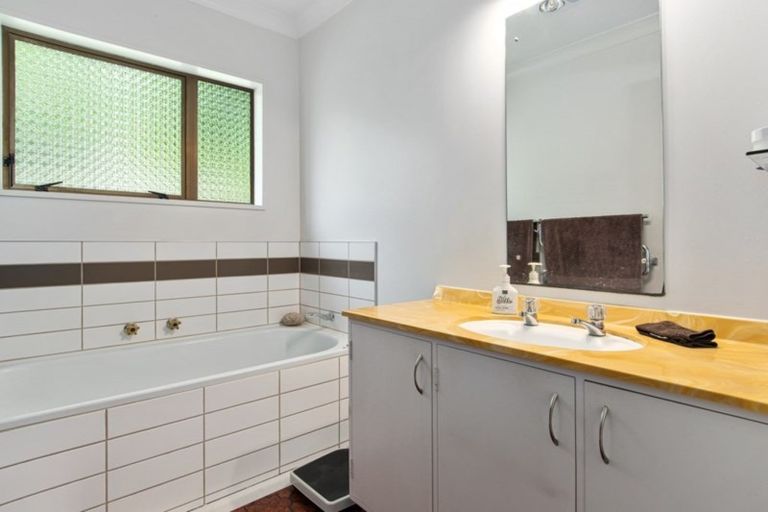 Photo of property in 53 Seymour Place, Bellevue, Tauranga, 3110