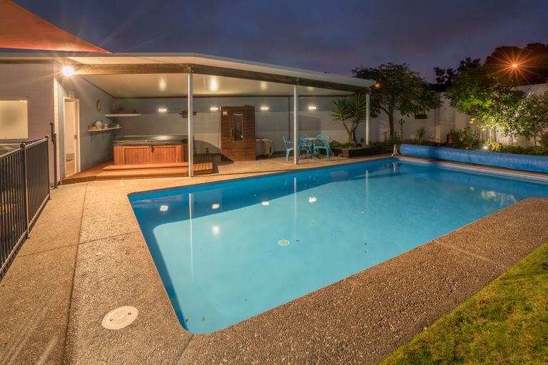 Photo of property in 60 Lonsdale Street, New Brighton, Christchurch, 8083