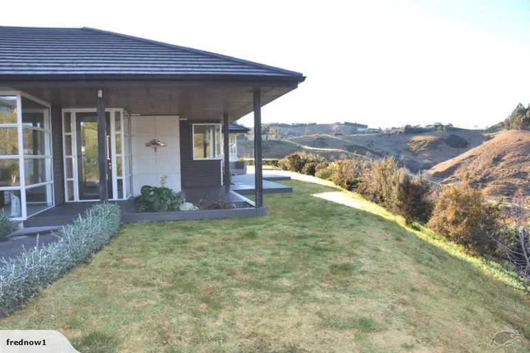 Photo of property in 7 Outlook Terrace, Taradale, Napier, 4112