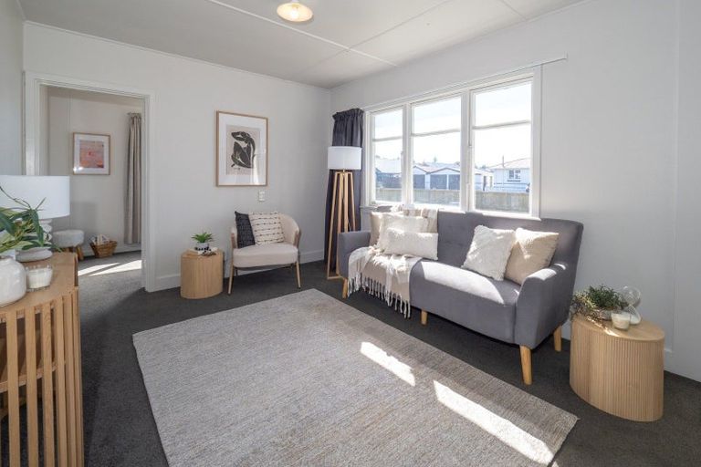 Photo of property in 1 Shearer Street, Tinwald, Ashburton, 7700