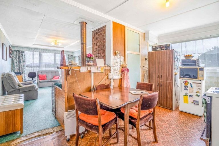 Photo of property in 80 Princes Road, Greenhills, Invercargill, 9877