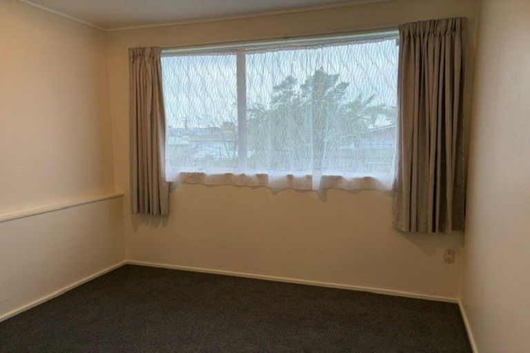 Photo of property in 50 Eatwell Avenue, Paraparaumu Beach, Paraparaumu, 5032
