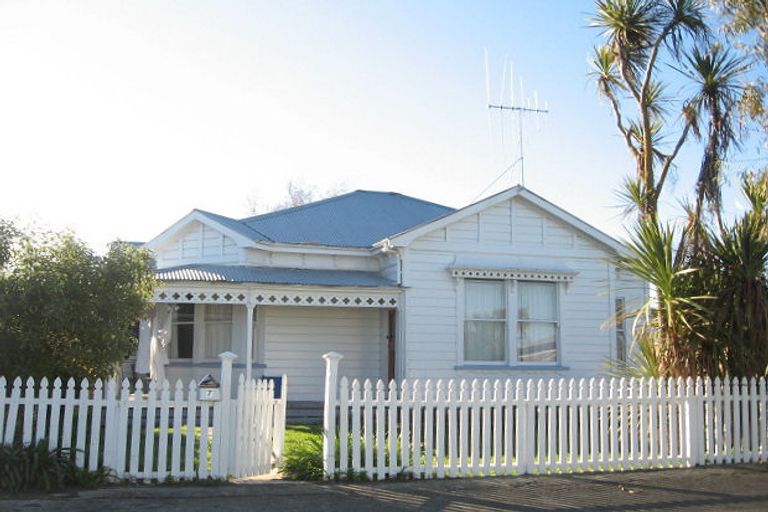 Photo of property in 7 Douglas Street, West End, Palmerston North, 4412