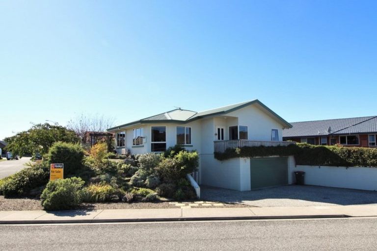 Photo of property in 6 Walnut Grove, Alexandra, 9320