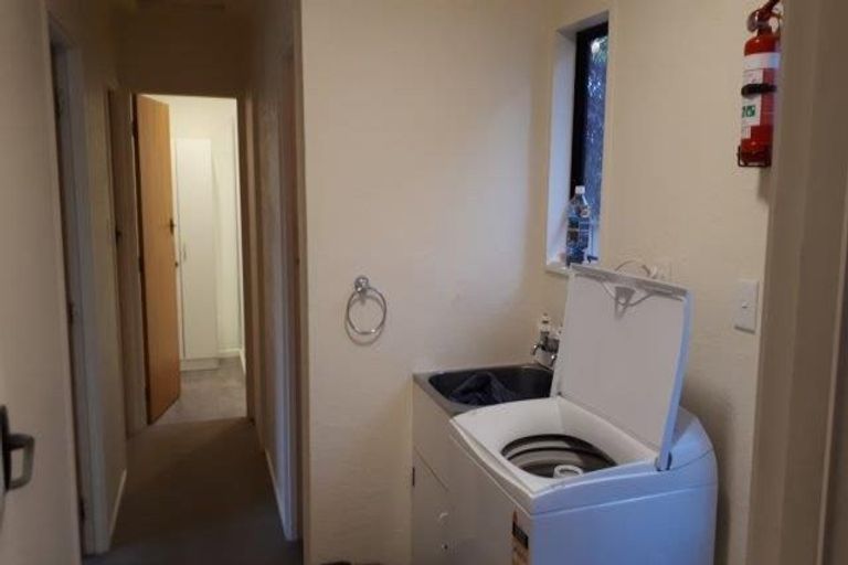 Photo of property in 16a Peer Street, Upper Riccarton, Christchurch, 8041