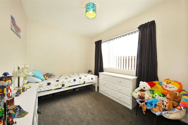 Photo of property in 1/117 Gilberthorpes Road, Hei Hei, Christchurch, 8042