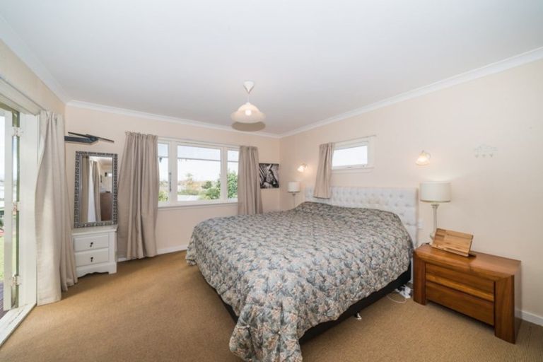 Photo of property in 102 West Street, Feilding, 4702