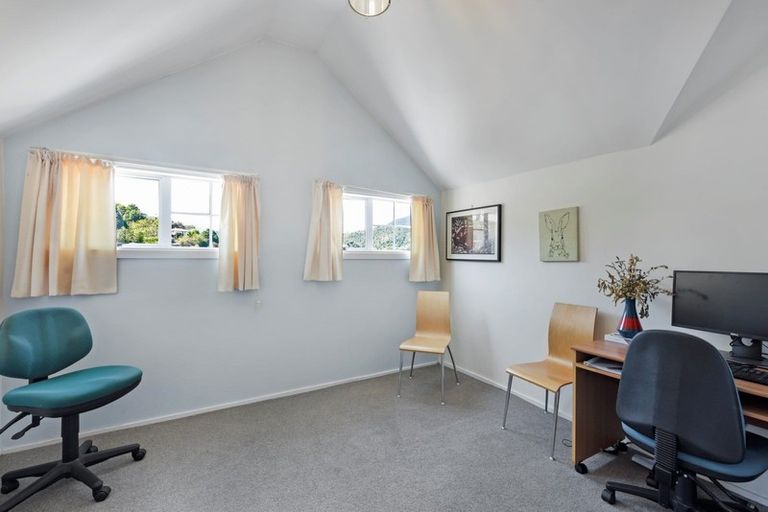 Photo of property in 75 Toi Toi Street, Toi Toi, Nelson, 7010